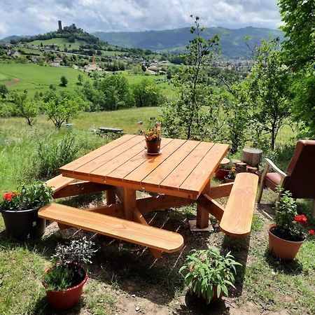 Les Coteaux De Planeze, Chambre Pour 2, 3 Ou Famille Nombreuse 2 Adultes 5 Enfants Et Jeunes Belmont-Bretenoux Buitenkant foto